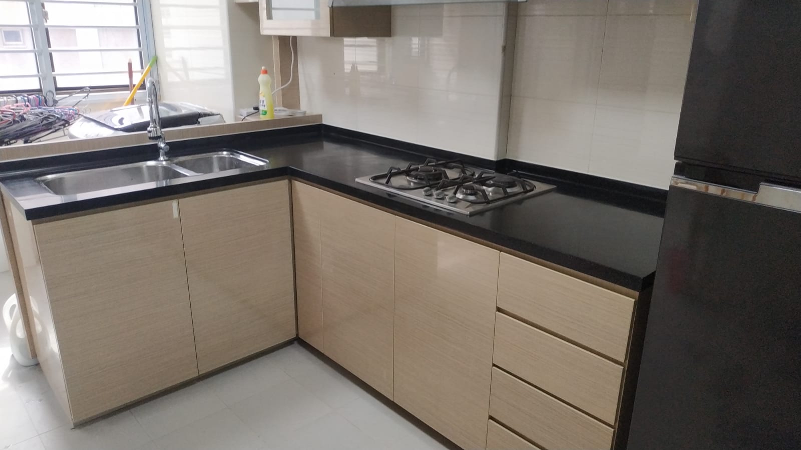 New solid surface