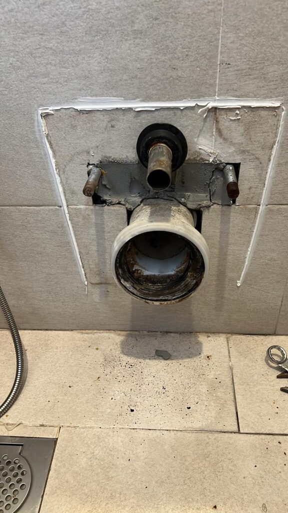 Repair toilet bowl leaking TTH Handyman